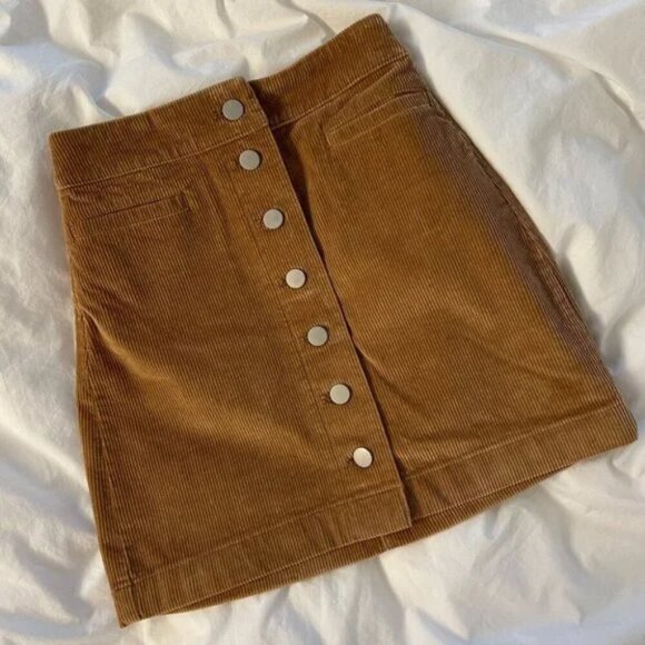 Aritzia Wilfred Free Karmen Corduroy Skirt Camel Tan Size 6 - Picture 1 of 6